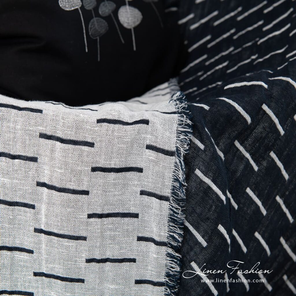 HAZEL Couverture noire 4 HAZEL black and white linen cotton blanket double-sided