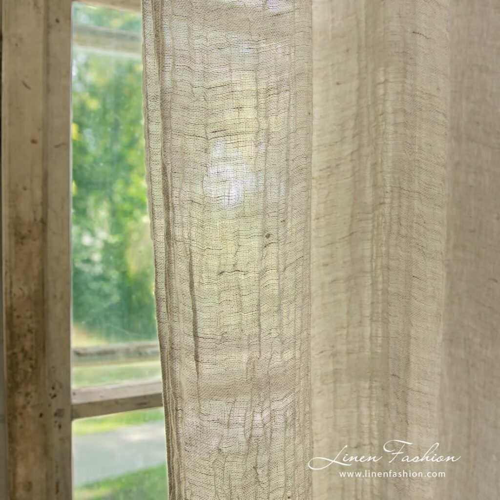 BOHEMIA Rideau beige 3 Light grey coloured 100% linen curtain.