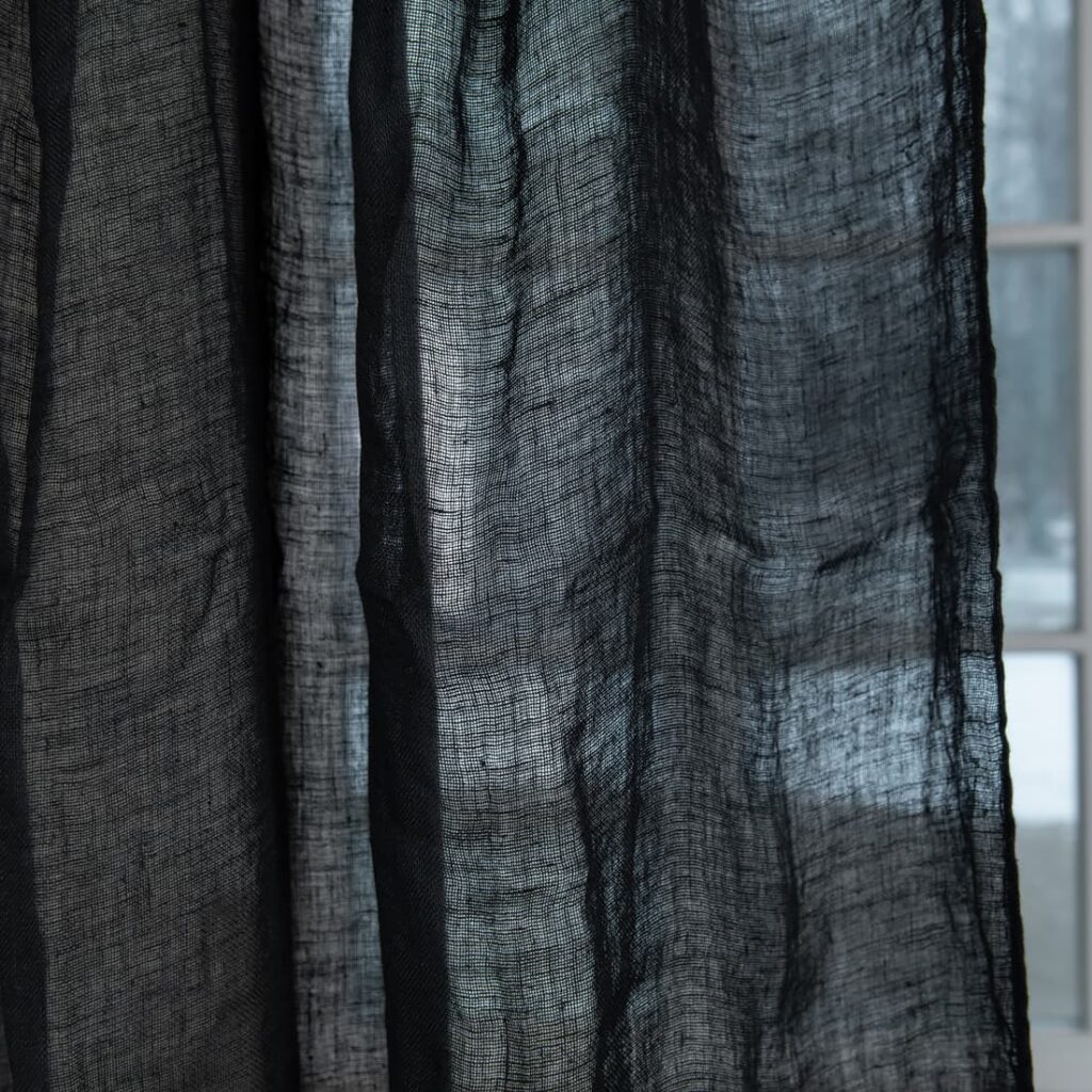 BOHEMIA Rideau noir 3 linen black curtains, gauze