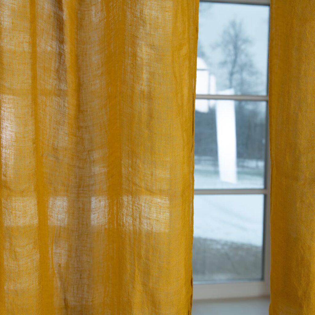 BOHEMIA Rideau jaune moutarde 2 mustard yellow linen curtains, gauze