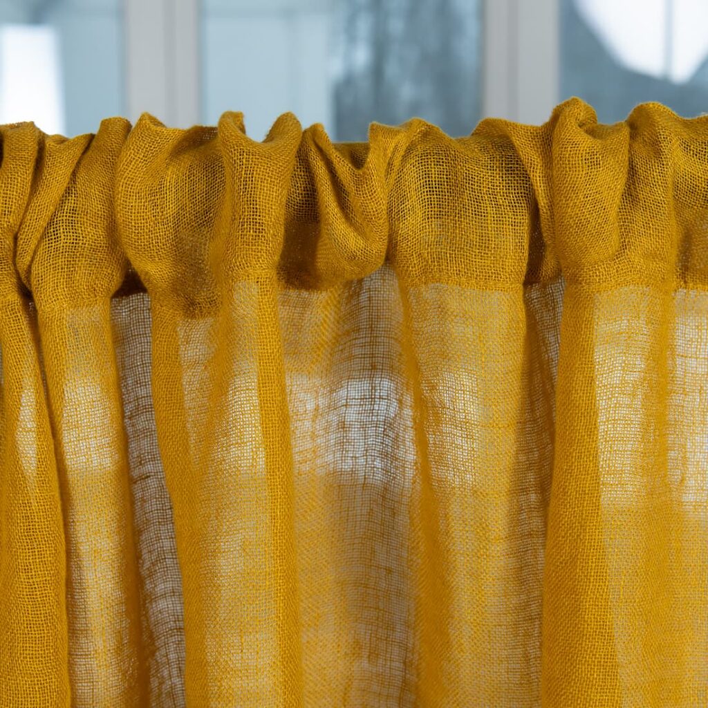 BOHEMIA Rideau jaune moutarde 5 mustard yellow linen curtains, with channel