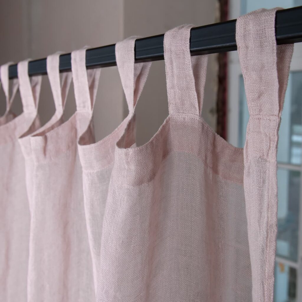 BOHEMIA Rideau rose pâle 5 pink linen curtains, with loops