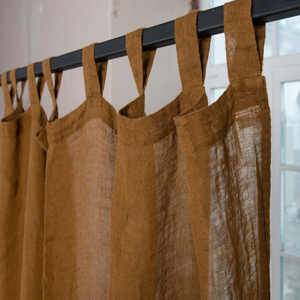 BOHEMIA Rideau brun doré 7 golden brown linen curtain, with loopes