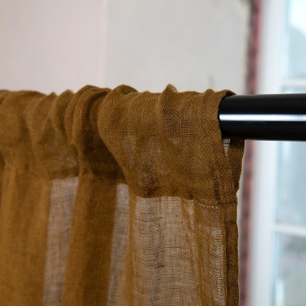 BOHEMIA Rideau brun doré 5 golden brown linen curtain, with channel