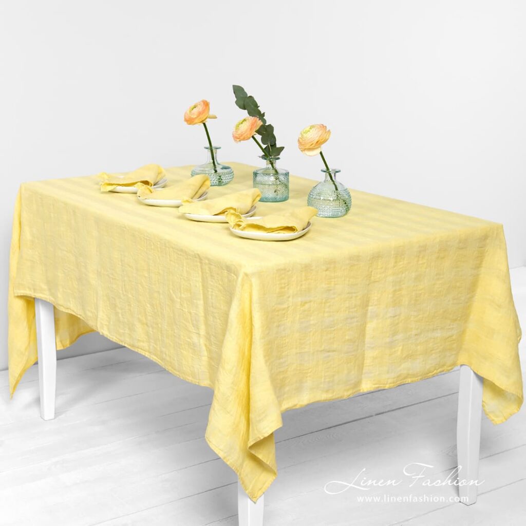 PORTO Nappe jaune 1 PORTO Nappe jaune