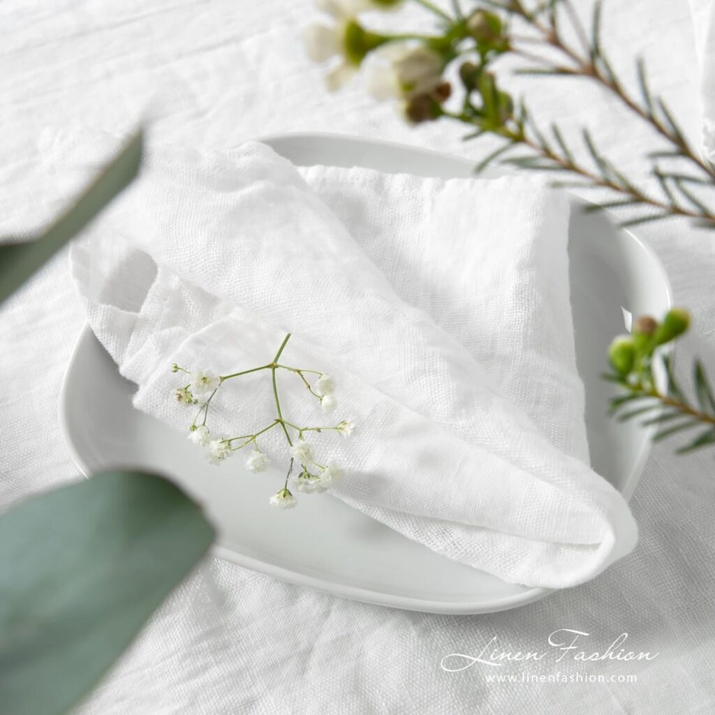 PORTO Serviette de table blanche 4 PORTO white linen napkin, specially washed