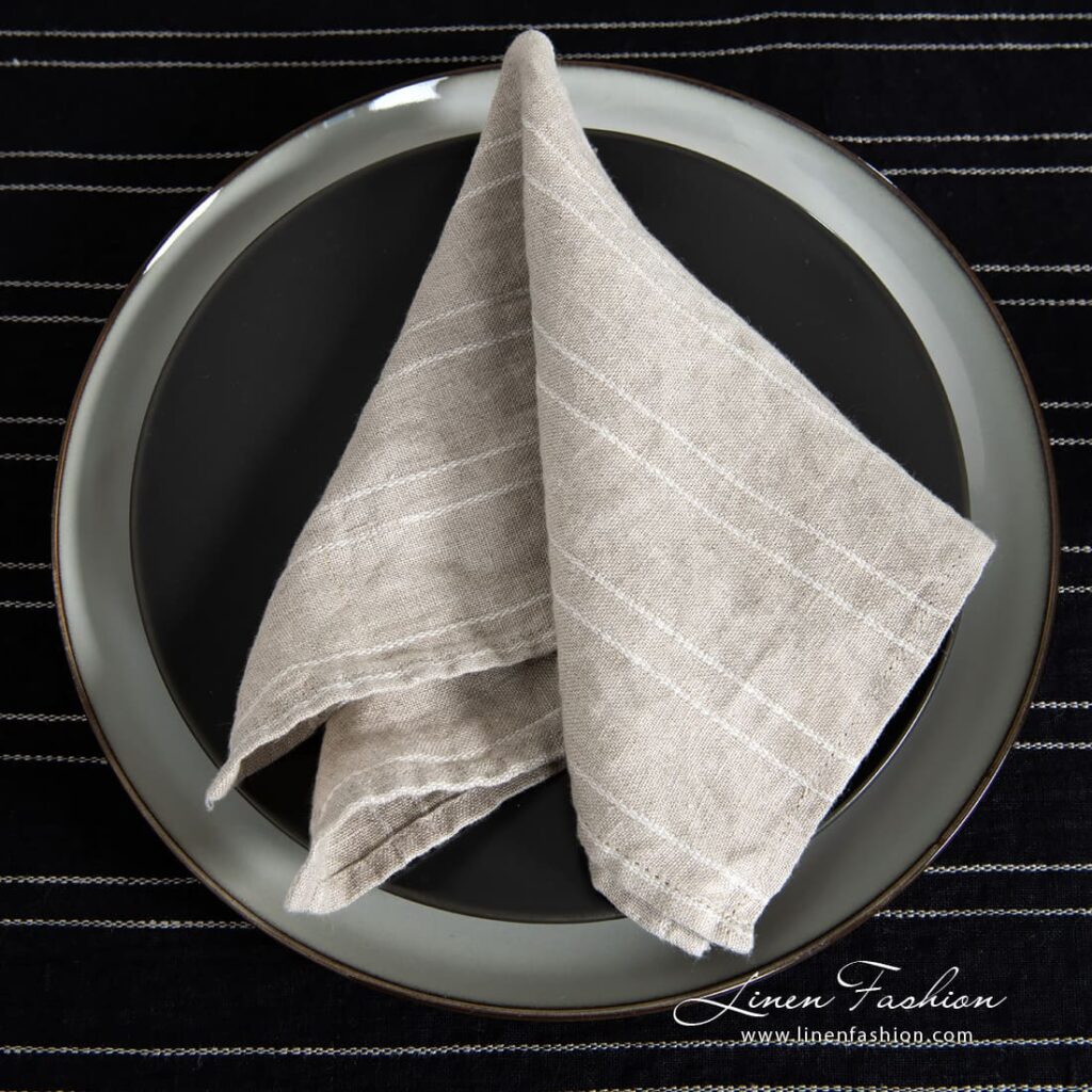 URBAN Serviette de table beige 1 URBAN grey linen napkin