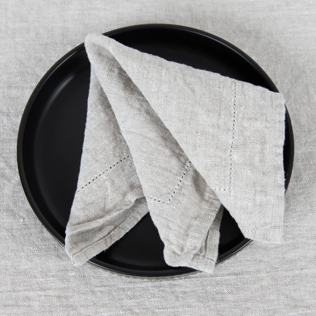 NARA Serviette de table beige 2 beige linen napkins, washed
