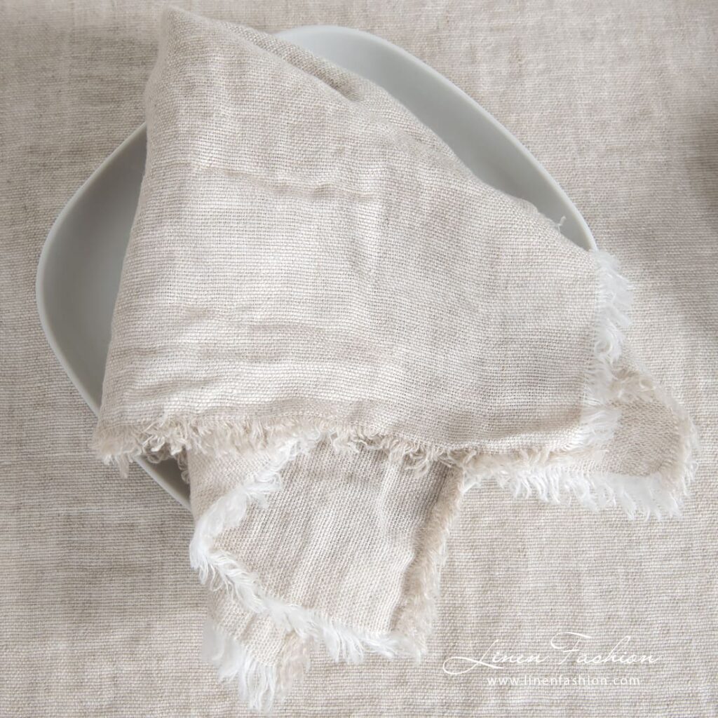 MANTIS Serviette de table beige 2 Light grey linen napkin