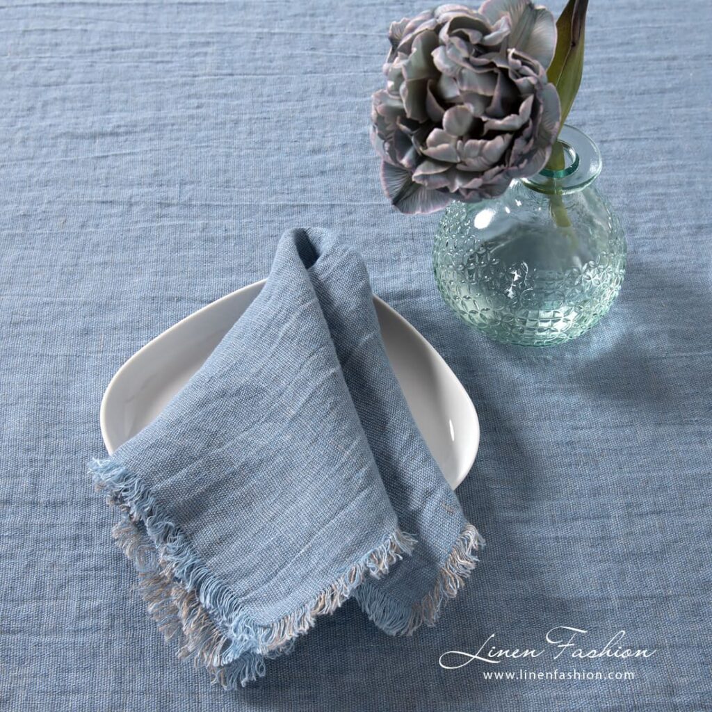 MANTIS Serviette de table bleue 2 MANTIS greyish blue linen napkin