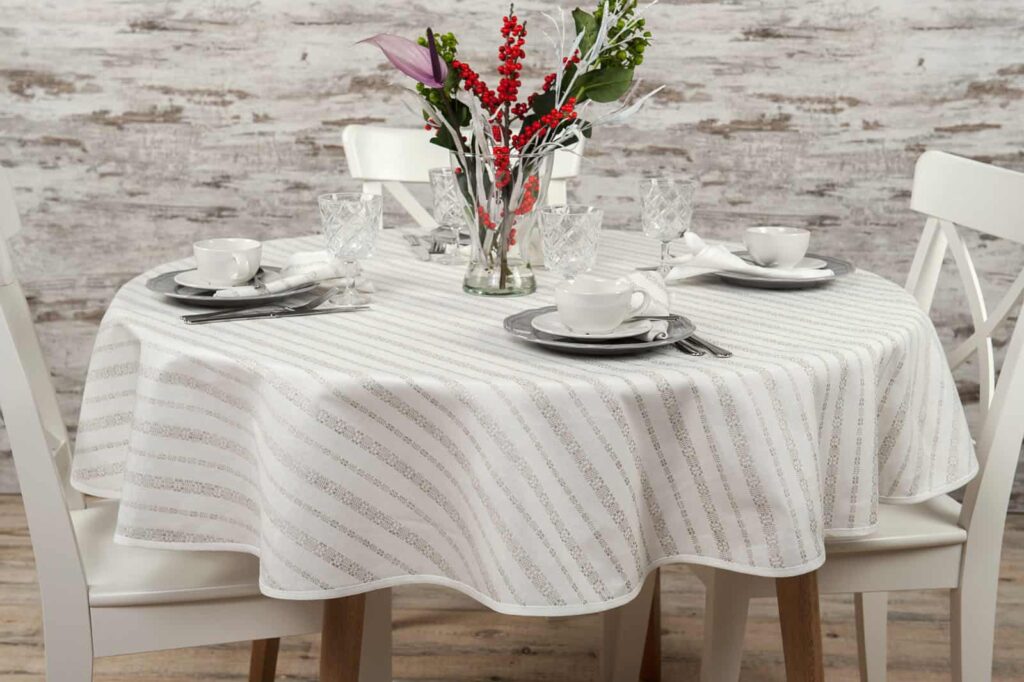 ORNA Nappe ronde/ovale blanche 1 ORNA Nappe ronde/ovale blanche
