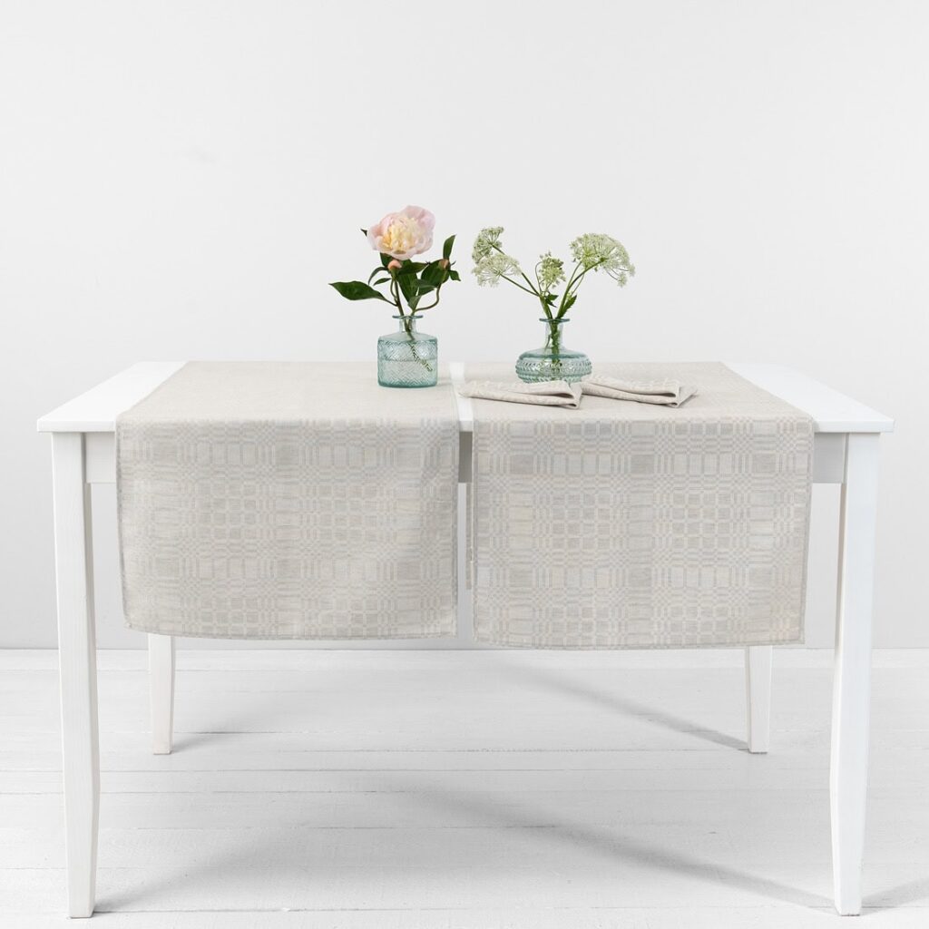 CAMPO Chemin de table beige 2 CAMPO Chemin de table beige – Image 2