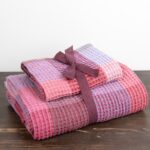 BINGO Drap de bain à carreaux lilas