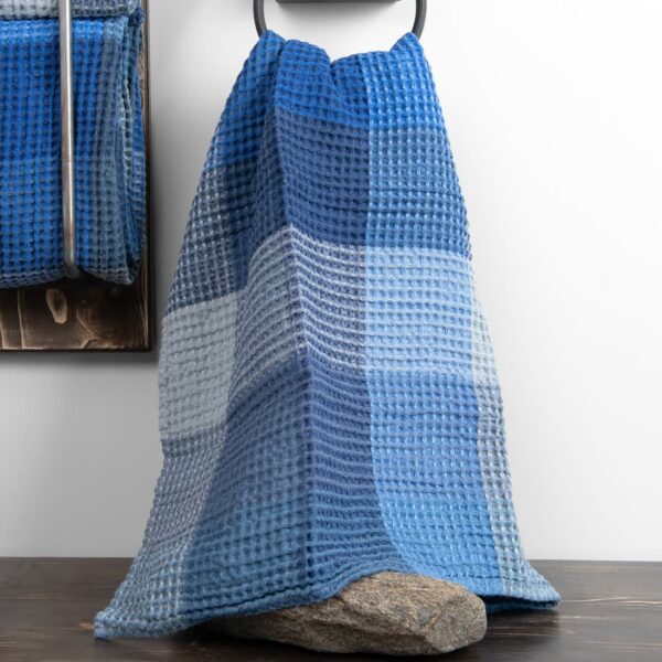 BINGO Drap de bain à carreaux bleus – Image 2