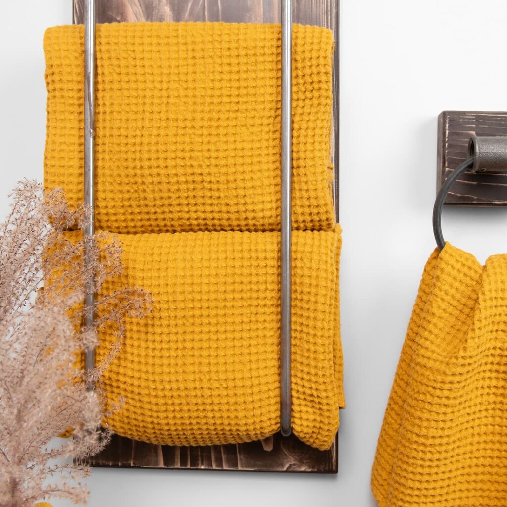 BINGO Drap de bain moutarde jaune 4 BINGO Drap de bain moutarde jaune – Image 4