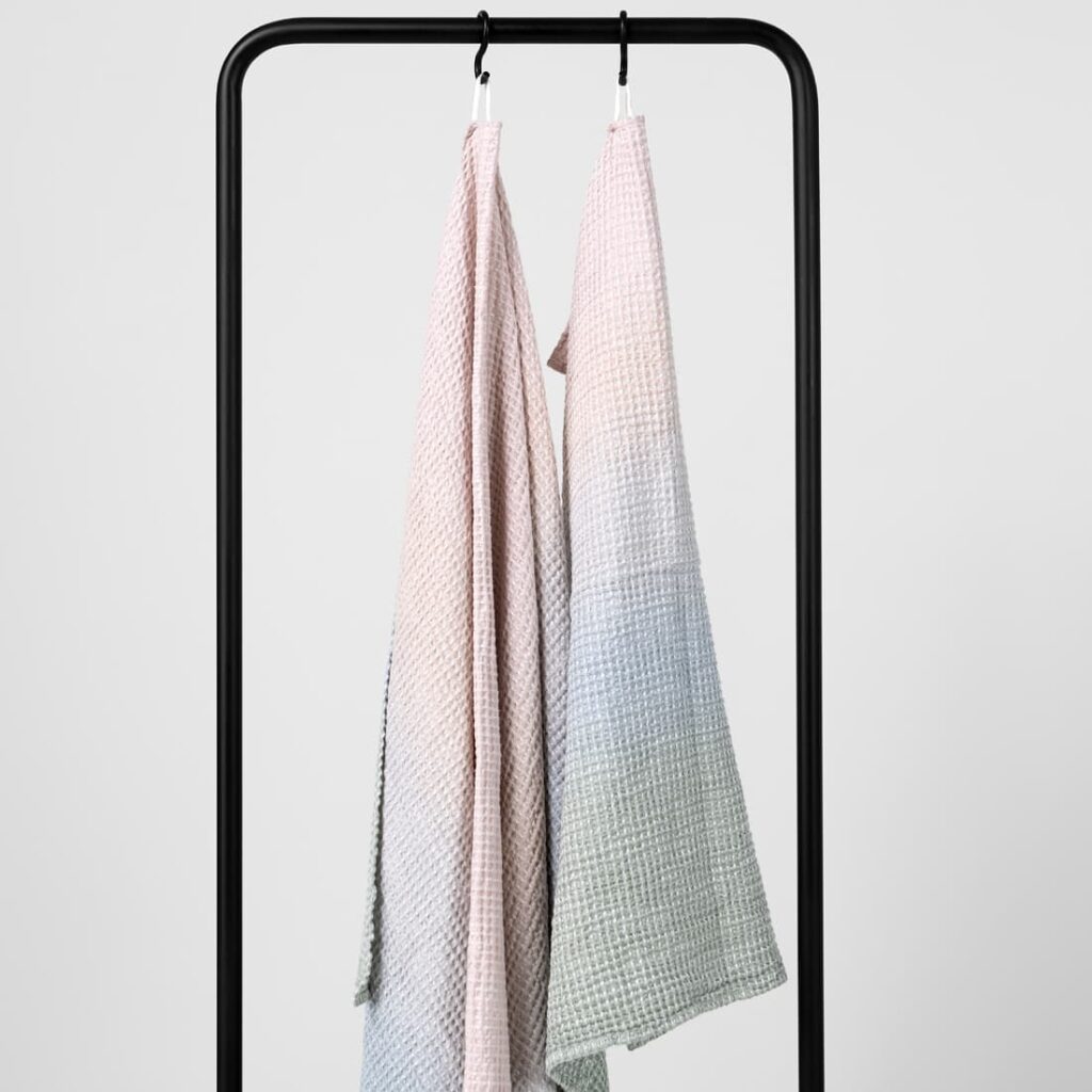 VITO Drap de bain gris rose 2 VITO Drap de bain gris rose – Image 2