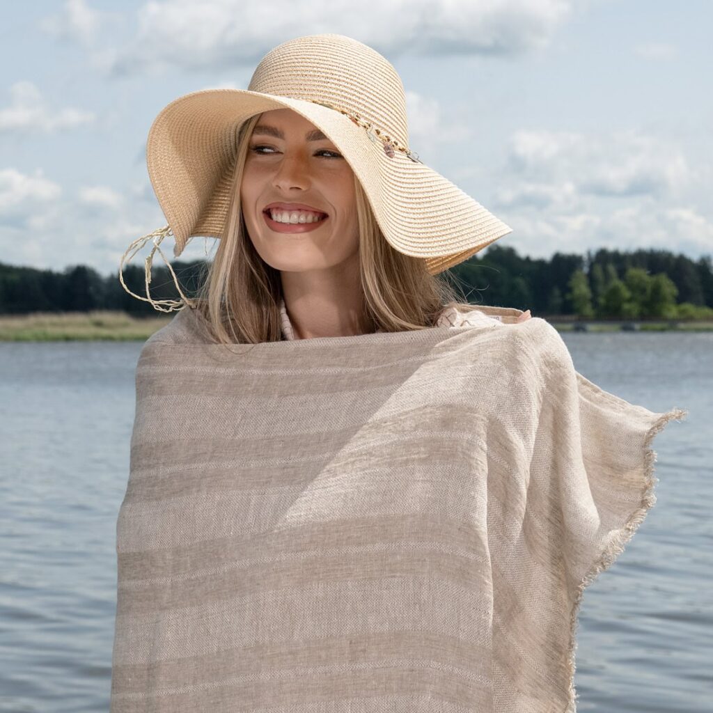 ISLA Serviette de plage beige 3 ISLA Serviette de plage beige – Image 3