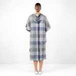 BINGO Poncho gris bleu à carreaux