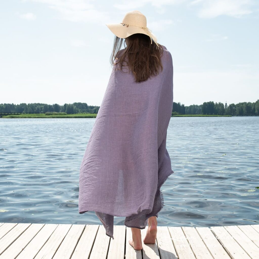 VENICE Serviette de plage violette 3 VENICE Serviette de plage violette – Image 3
