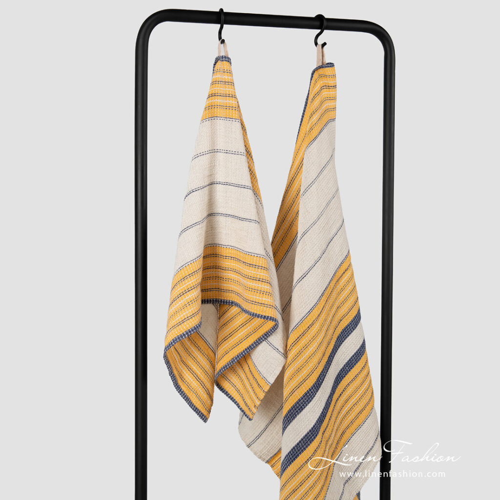 KORA Drap de bain rayée beige 4 KORA Drap de bain rayée beige – Image 4