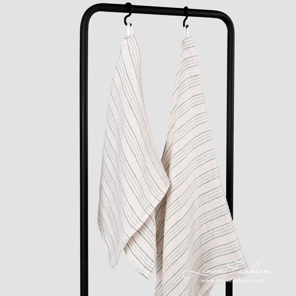 DOVERI Drap de bain rose 2 DOVERI Drap de bain rose – Image 2