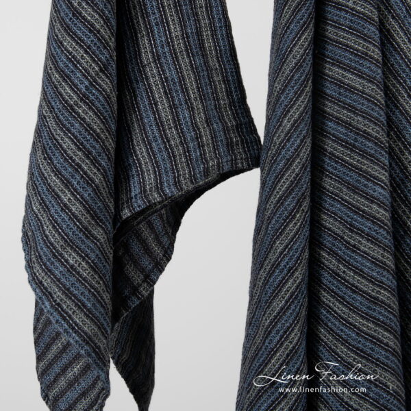 BAHA  Drap de bain à rayures bleues – Image 4