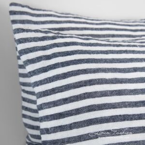 MALAGA Linge de lit 10 MALAGA bed linen with white and blue stripes, specially washed