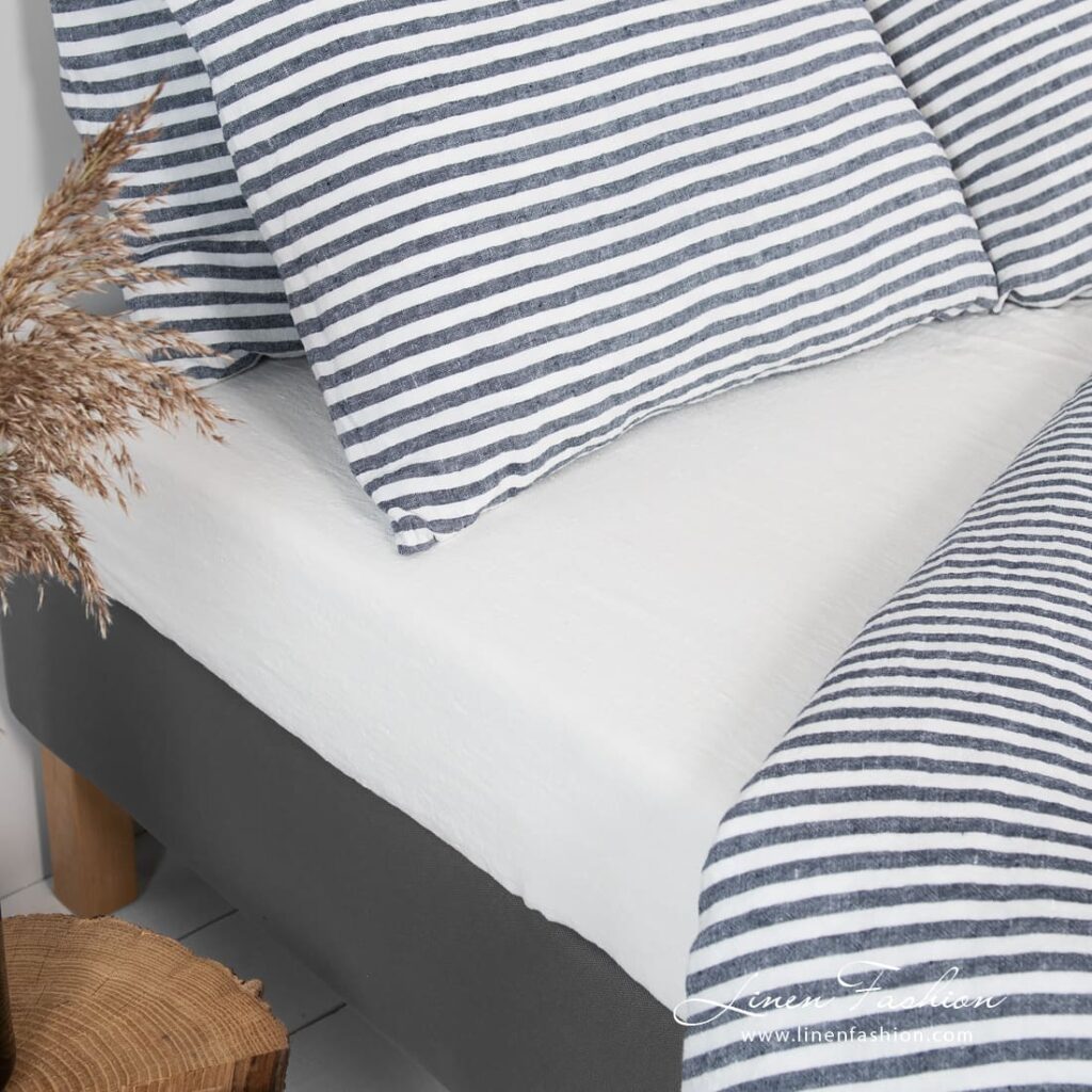 MALAGA Linge de lit 6 MALAGA bed linen with matching KOKOS bed sheets