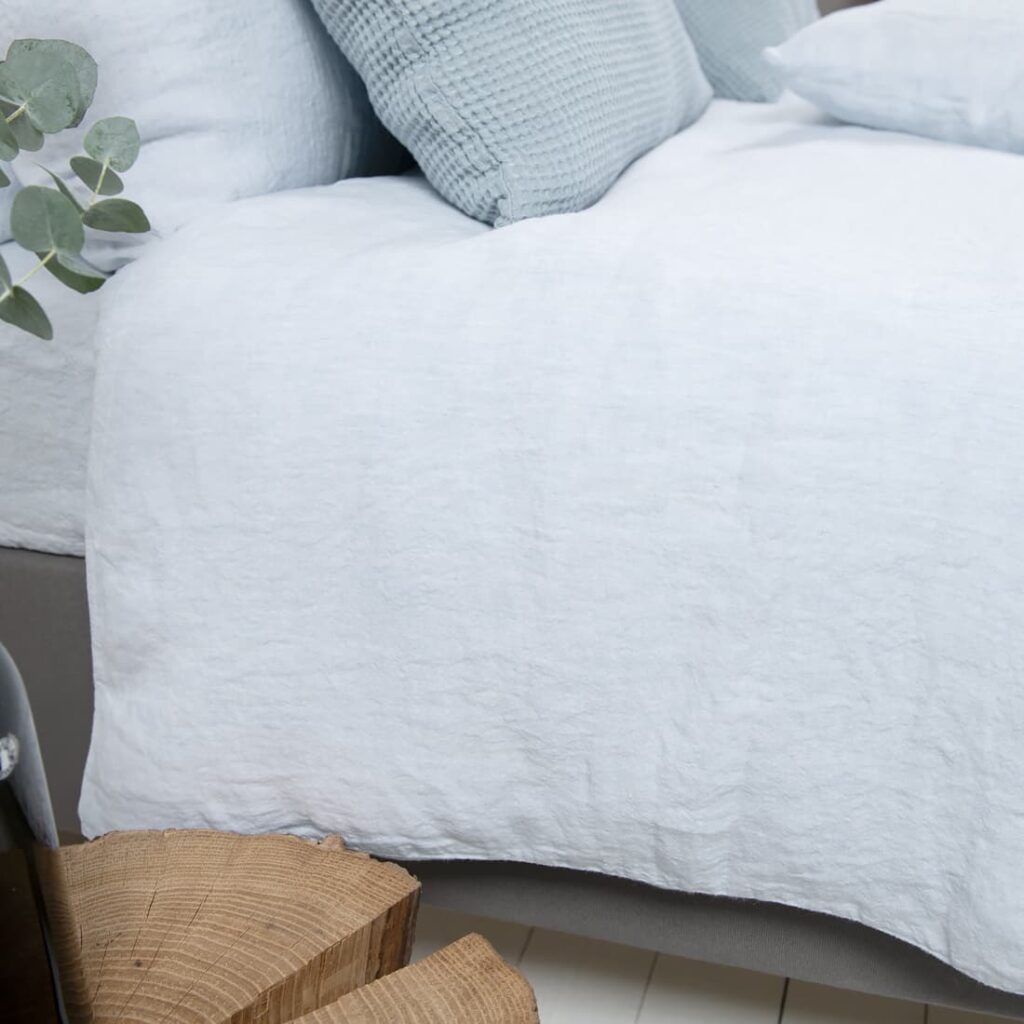 ARCTICA Linge de lit 2 duvet cover in ice blue linen