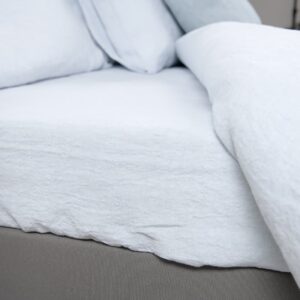 ARCTICA Linge de lit 12 linen fitted and falt sheets in light blue