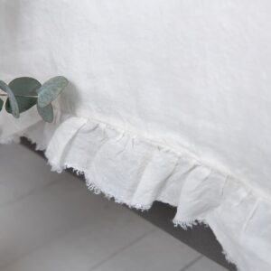 PROVANCE Linge de lit blanc 15 off white linen duvet cover with ruffles 8.5cm.