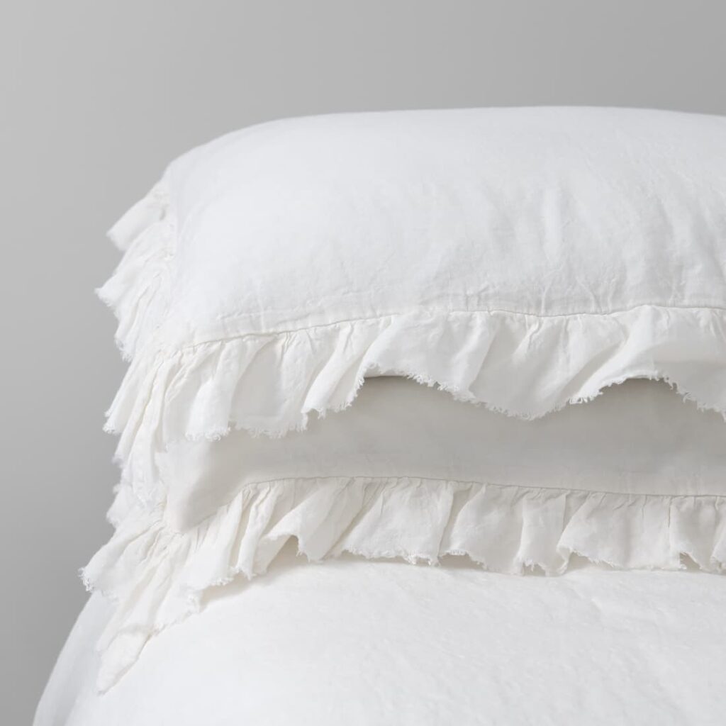 PROVANCE Linge de lit blanc 6 off white linen pillow cases