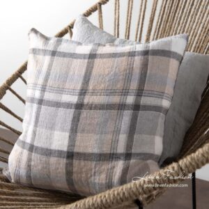 JARA Housse de coussin grise 7 JARA Housse de coussin grise