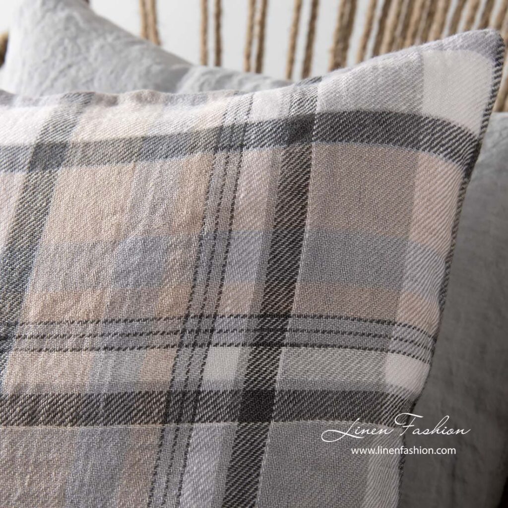 JARA Housse de coussin grise 2 JARA Housse de coussin grise – Image 2