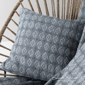 ALABAMA Couverture gris 15 linen jacquard blue cushion cover.