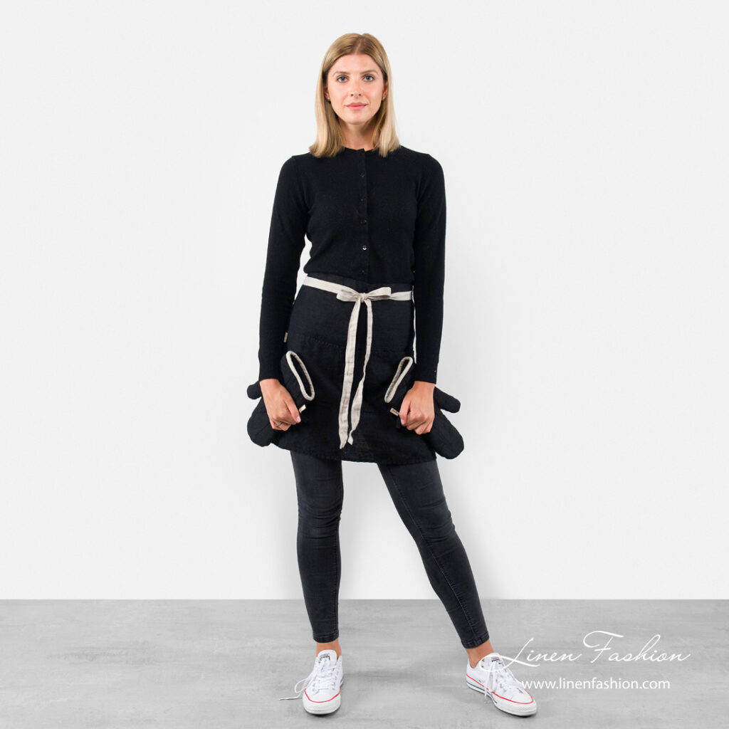 Linen black short apron
