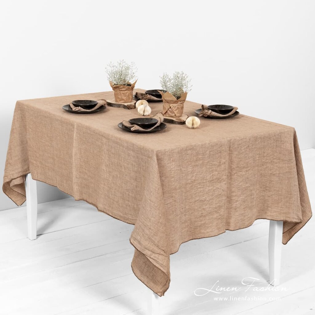 MACADAMIA Nappe brune 1 MACADAMIA Nappe brune
