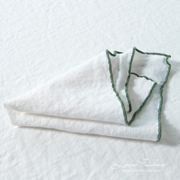 ARVO white linen napkin with green border