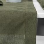 LUNA Chemin de table olive