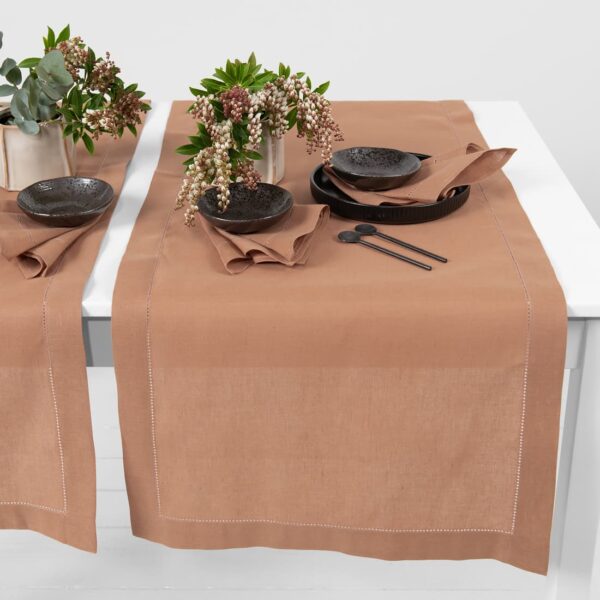 LUNA Chemin de table brun clair – Image 4