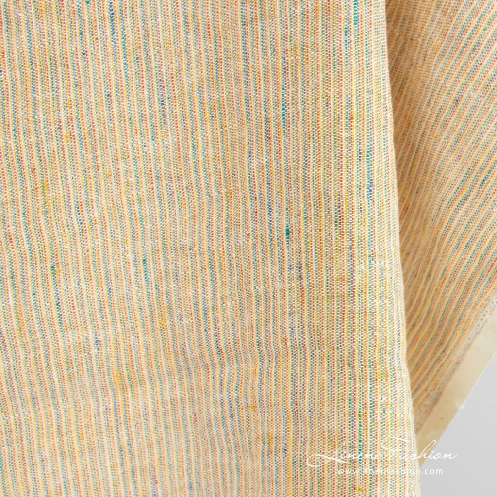 Tissu de lin à rayures multicolores lavées 3 Linen fabric in narrow stripes