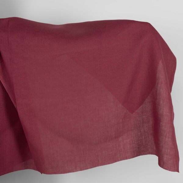 Tissu de lin de couleur rouge cerise foncé