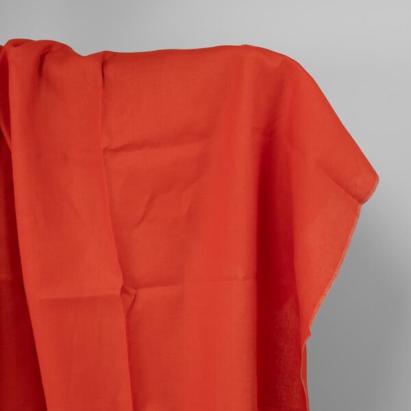 Tissu de lin rouge flamme