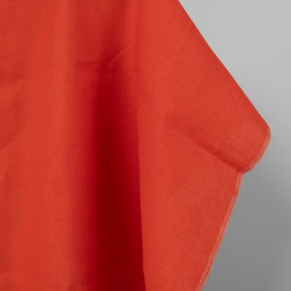 Tissu de lin rouge flamme – Image 3