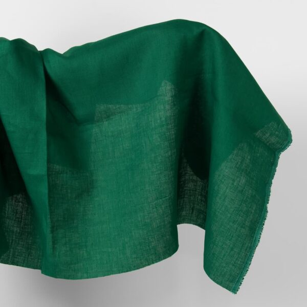 Tissu de lin de couleur vert foncé vibrant