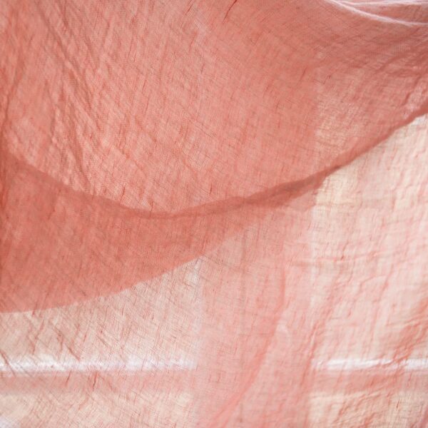Tissu de lin gauzy rose poudré lavé – Image 2