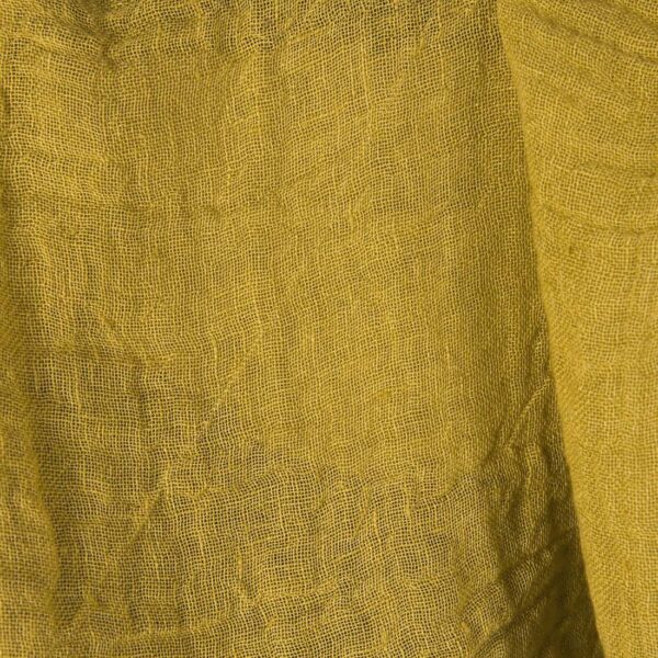 Tissu de lin transparent jaune-vert lavé