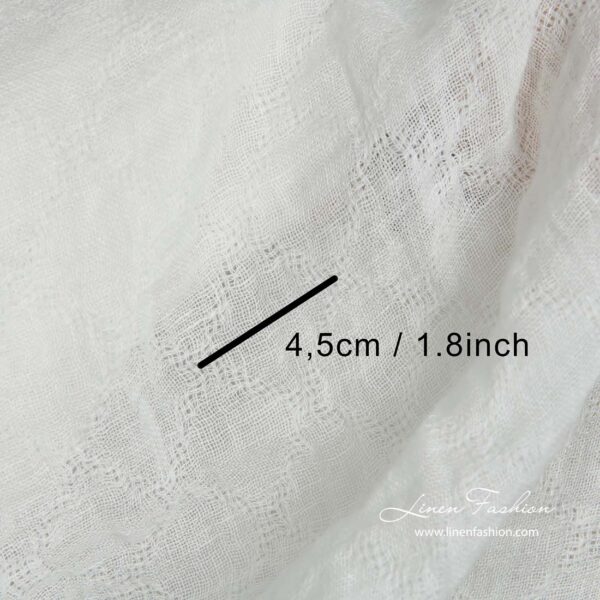 Tissu de lin blanc cassé avec diamants ajourés lavés – Image 5