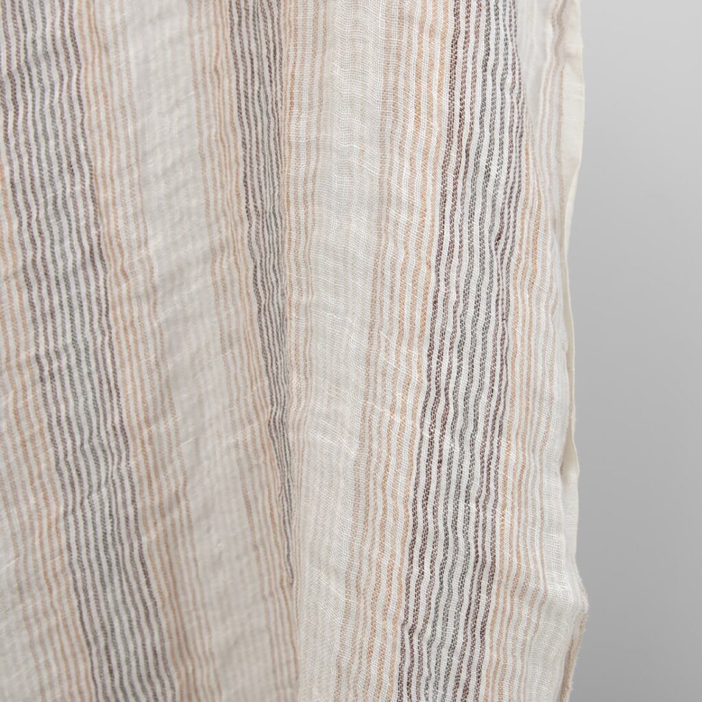 Tissu lavé en gaze de lin à rayures brunes 3 linen gauze fabric in brown stripes, washed