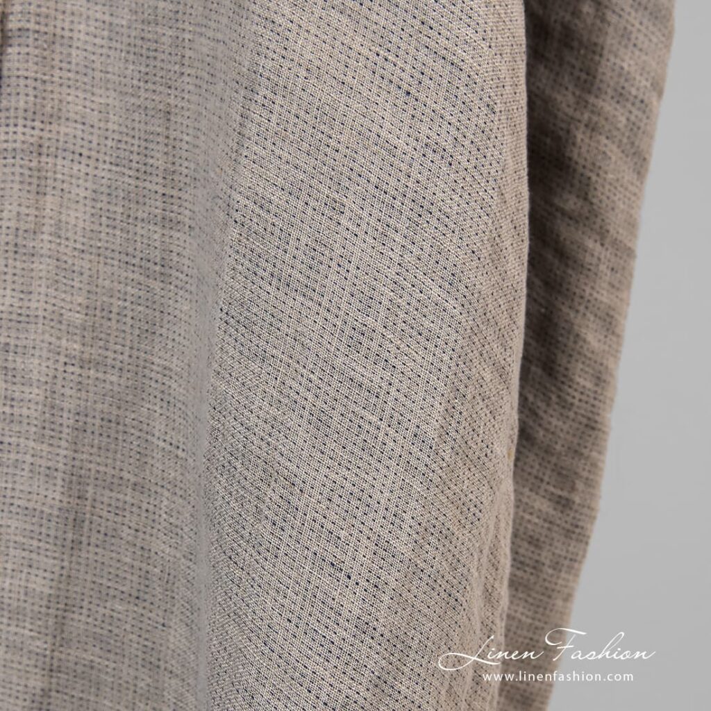 Tissu de lin double face bleu et lin lavé 3 Blue and flax colour linen fabric.